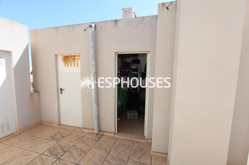 Foto 299f3872-807b-476d-bab6-6538e4ca3713. Apartament a Pueblo Guardamar del Segura Foto 299f3872-807b-476d-bab6-6538e4ca3713. Apartament a Pueblo Guardamar del Segura