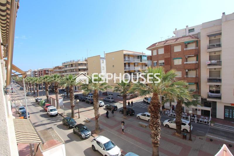 Foto 0bbafdda-317f-461d-bbb2-eed5e826e441. Apartament amb aparcament piscina a Guardamar Playa Guardamar del Segura Foto 0bbafdda-317f-461d-bbb2-eed5e826e441. Apartament amb aparcament piscina a Guardamar Playa Guardamar del Segura