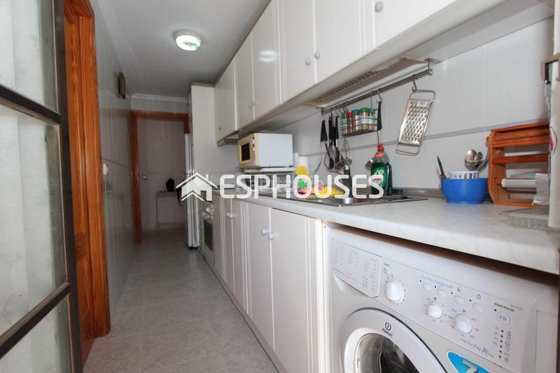 Foto 3b3c3e19-c64d-49d5-9b18-bc8c176f5f35. Apartament amb aparcament piscina a Guardamar Playa Guardamar del Segura Foto 3b3c3e19-c64d-49d5-9b18-bc8c176f5f35. Apartament amb aparcament piscina a Guardamar Playa Guardamar del Segura