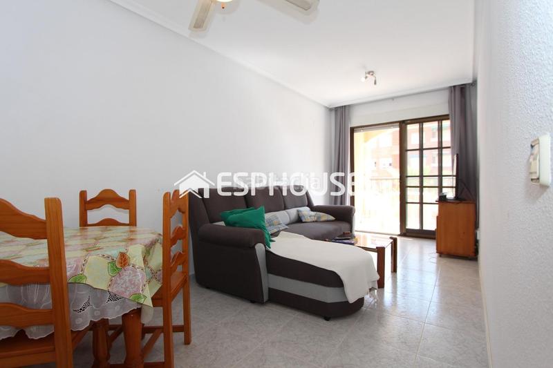 Foto 7cd0aafe-74b0-43ae-94b2-7e566a6f823f. Apartament amb aparcament piscina a Guardamar Playa Guardamar del Segura Foto 7cd0aafe-74b0-43ae-94b2-7e566a6f823f. Apartament amb aparcament piscina a Guardamar Playa Guardamar del Segura