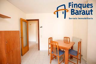 Pis a Creu de la Mà. Tu nuevo hogar en figueres te está esperando! luminoso, práctico Pis a Creu de la Mà. Tu nuevo hogar en figueres te está esperando! luminoso, práctico