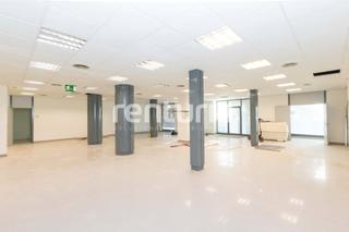 Location Local commercial  Avinguda de la constitució. Excelente local de 700 m² perfectamente acondicionado, en ubicac Location Local commercial  Avinguda de la constitució. Excelente local de 700 m² perfectamente acondicionado, en ubicac