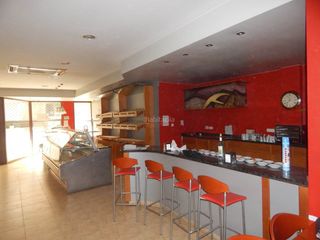 Local Comercial en El Llombo. Negocio muy bien situado a la venta o en alquiler en el llombo!! Local Comercial en El Llombo. Negocio muy bien situado a la venta o en alquiler en el llombo!!