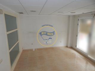 Planta baixa a Sant Josep-Zona Hospital. Local comercial, entresuelo en ontinyent Planta baixa a Sant Josep-Zona Hospital. Local comercial, entresuelo en ontinyent