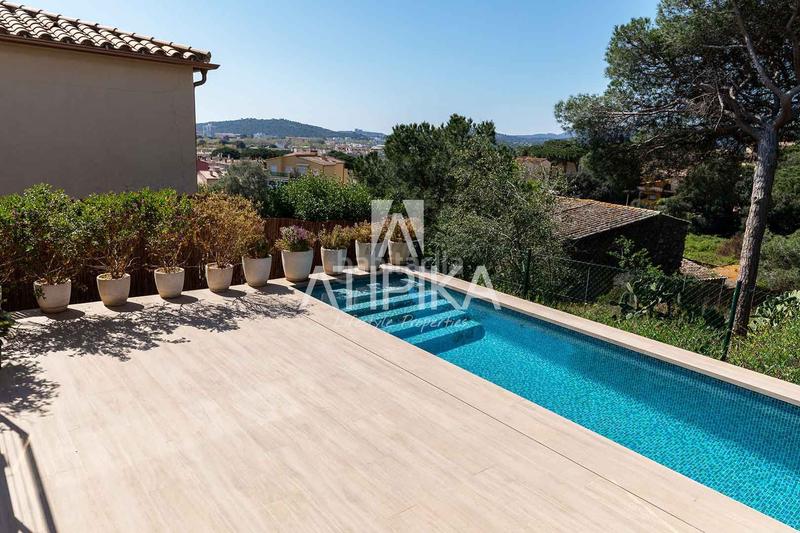 Foto 2344b070-d506-4f8b-83de-caa1816d2219. Miete haus mit heizung parking in Fenals Platja d´Aro Foto 2344b070-d506-4f8b-83de-caa1816d2219. Miete haus mit heizung parking in Fenals Platja d´Aro