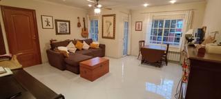 Miete Etagenwohnung  Plaça copèrnic 9. Muy luminoso con balcón Miete Etagenwohnung  Plaça copèrnic 9. Muy luminoso con balcón