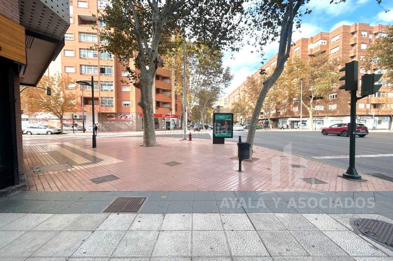 Foto 13f0344f-d27c-4415-b54e-119aa0800912. Local comercial  en venta, avda. reina victoria eugenia en Cartagena Foto 13f0344f-d27c-4415-b54e-119aa0800912. Local comercial  en venta, avda. reina victoria eugenia en Cartagena