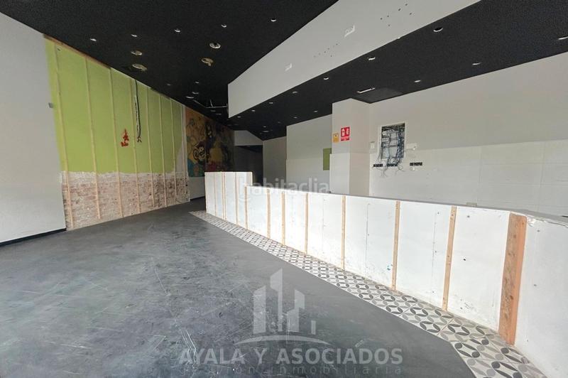 Foto 2ad17120-00df-4aec-98f5-a864c4c58a79. Local comercial  en venta, avda. reina victoria eugenia en Cartagena Foto 2ad17120-00df-4aec-98f5-a864c4c58a79. Local comercial  en venta, avda. reina victoria eugenia en Cartagena