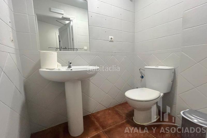 Foto 5501fcb3-e92f-4295-bad1-f8123b35c936. Local comercial  en venta, avda. reina victoria eugenia en Cartagena Foto 5501fcb3-e92f-4295-bad1-f8123b35c936. Local comercial  en venta, avda. reina victoria eugenia en Cartagena