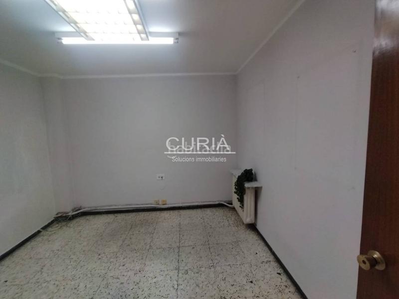 Foto 1827b6b7-1ae2-4398-bdb8-40755c2368f4. Bureau avec chauffage dans Príncep de Viana-Clot-Xalets Humbert Torres Lleida Foto 1827b6b7-1ae2-4398-bdb8-40755c2368f4. Bureau avec chauffage dans Príncep de Viana-Clot-Xalets Humbert Torres Lleida