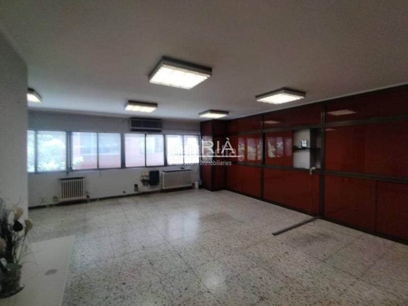 Foto dee26f8c-8833-4771-9638-2a9ffac317f2. Bureau avec chauffage dans Príncep de Viana-Clot-Xalets Humbert Torres Lleida Foto dee26f8c-8833-4771-9638-2a9ffac317f2. Bureau avec chauffage dans Príncep de Viana-Clot-Xalets Humbert Torres Lleida