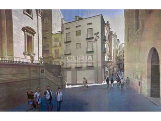 Lloguer Edifici Major. Edificio en alquiler con un emplazamiento único al lado de la ca Lloguer Edifici Major. Edificio en alquiler con un emplazamiento único al lado de la ca