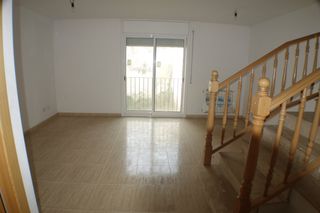 Lloguer Tríplex en Centre. Triplex cerca de la playa Lloguer Tríplex en Centre. Triplex cerca de la playa