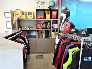 Local Comercial Carrer mas carolet. Impecable Local Comercial Carrer mas carolet. Impecable