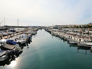 Piso El port. En el puerto de blanes Piso El port. En el puerto de blanes