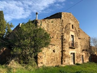 Masía en Carrer major, 1. Baix empordà, corçà, masia Masía en Carrer major, 1. Baix empordà, corçà, masia