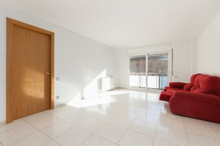 Àtic Carrer arquebisbe alemany. Ático dúplex con terraza en el c Àtic Carrer arquebisbe alemany. Ático dúplex con terraza en el c