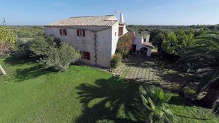 Masía Santandría. Finca rústica con encanto Masía Santandría. Finca rústica con encanto