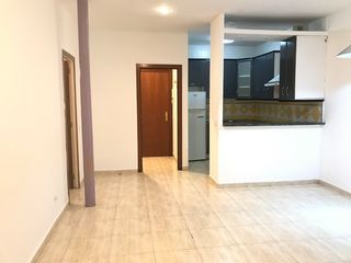 Lloguer Estudi Ciutat vella. Piso dos hab. plaza urquinaona Lloguer Estudi Ciutat vella. Piso dos hab. plaza urquinaona