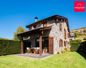 Casa pareada Camí d´odello. Impecable, confortable y vistas Casa pareada Camí d´odello. Impecable, confortable y vistas