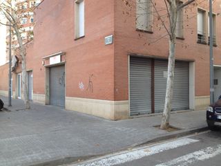 Locale commerciale Carrer bartomeu serret i argemi. Màxima coherència de treball Locale commerciale Carrer bartomeu serret i argemi. Màxima coherència de treball