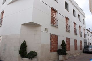 Edificio Carrer sant isidre. Llame e informese! Edificio Carrer sant isidre. Llame e informese!