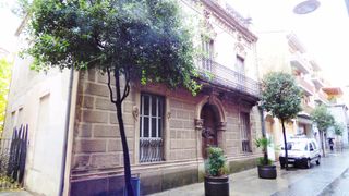 Edificio en Carrer sant ferriol, de, 46. Torre can prat Edificio en Carrer sant ferriol, de, 46. Torre can prat