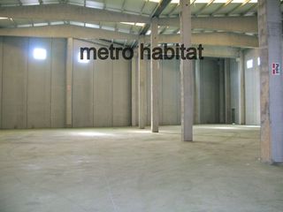 Alquiler Nave industrial en Caldes de Malavella. Gran nau cantonera de 1061 m² Alquiler Nave industrial en Caldes de Malavella. Gran nau cantonera de 1061 m²