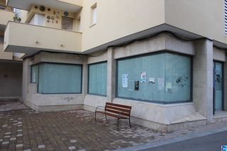 Local Comercial en Plaça sant cristofol, 3. Ha bajado el precio! Local Comercial en Plaça sant cristofol, 3. Ha bajado el precio!
