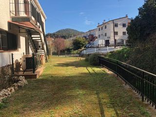 Casa adossada Carretera olzinelles. Molt lluminosa i amb vistes Casa adossada Carretera olzinelles. Molt lluminosa i amb vistes