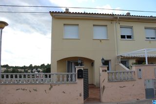 Casa a schiera Carrer margarides. Llame e informese! Casa a schiera Carrer margarides. Llame e informese!