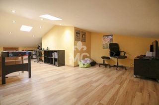 Duplex Avinguda tecla sala. Garatge doble tipus box Duplex Avinguda tecla sala. Garatge doble tipus box