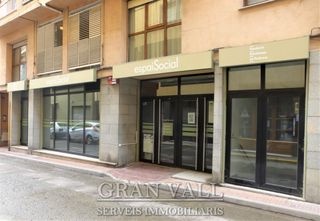 Business premise Puigcerdà centre. En el centre accés a dos carrers Business premise Puigcerdà centre. En el centre accés a dos carrers