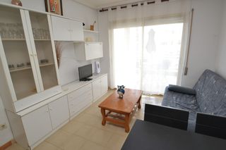 Alquiler Apartamento en Carrer hipolit lazaro (d´), 22. Directo propietario, hasta dic. Alquiler Apartamento en Carrer hipolit lazaro (d´), 22. Directo propietario, hasta dic.