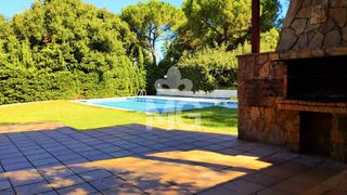 Xalet Carrer collformic. Amb piscina Xalet Carrer collformic. Amb piscina