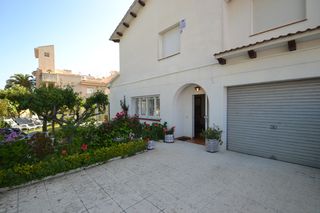 Alquiler de Temporada Casa en Carrer francisco de quevedo, 15. De 89€ a 289€/noche según fechas Alquiler de Temporada Casa en Carrer francisco de quevedo, 15. De 89€ a 289€/noche según fechas