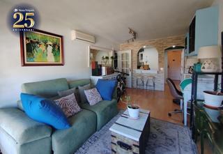 Pis  Calle de sant salvador. Piso en cerdanyola del vallés muy luminoso en zona centro Pis  Calle de sant salvador. Piso en cerdanyola del vallés muy luminoso en zona centro