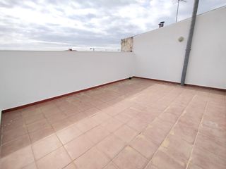 Affitto Duplex Plaça cuba. 1habitació + 1 estudi + terrassa Affitto Duplex Plaça cuba. 1habitació + 1 estudi + terrassa
