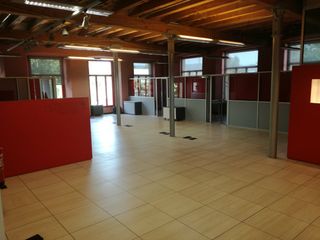 Ufficio Recinto industrial colonia guell. Oficina de 210 m2 Ufficio Recinto industrial colonia guell. Oficina de 210 m2