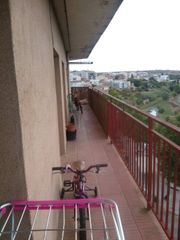Piso Centre. Impecable Piso Centre. Impecable
