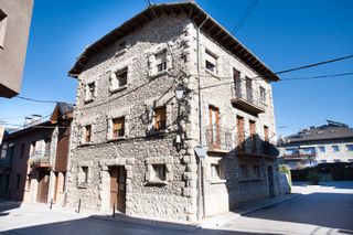 Piso en De mossen cinto verdaguer, 19. Piso venta bellver de cerdanya Piso en De mossen cinto verdaguer, 19. Piso venta bellver de cerdanya