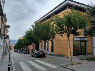 Rent Car parking in Avinguda onze de setembre, 28. Plaza de parking céntrica Rent Car parking in Avinguda onze de setembre, 28. Plaza de parking céntrica