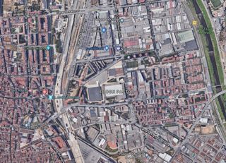 Solar industrial Carrer sant adria. Inversion centro de lavado Solar industrial Carrer sant adria. Inversion centro de lavado