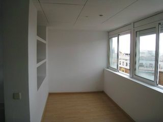 Alquiler Estudio Carrer padilla. Estudio con vistas Alquiler Estudio Carrer padilla. Estudio con vistas