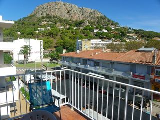 Apartamento en Carrer coral, 6. A 5m de la playa gar 2 coches Apartamento en Carrer coral, 6. A 5m de la playa gar 2 coches