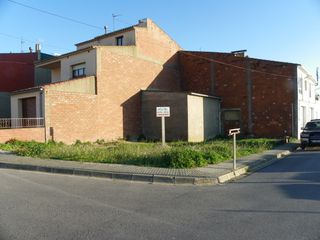 Terreny residencial Carrer valencia. Muy centrico Terreny residencial Carrer valencia. Muy centrico