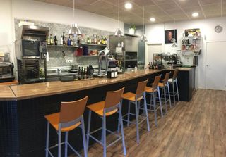 Lloguer Bar Plaza catalunya. Totalmente equipado Lloguer Bar Plaza catalunya. Totalmente equipado
