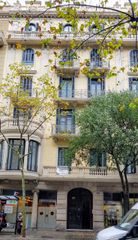 Piso Carrer mallorca. Planta principal con patio Piso Carrer mallorca. Planta principal con patio