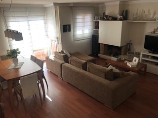 Piso Carrer masquefa. Dúplex en venda al poble sec Piso Carrer masquefa. Dúplex en venda al poble sec