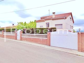 Appuyez pour voir les renseignements concernant cet immeuble Appuyez pour voir les renseignements concernant cet immeuble